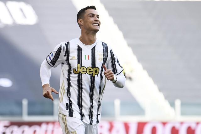 尤文图斯卫冕夺冠，主帅赞全队表现，士气大振