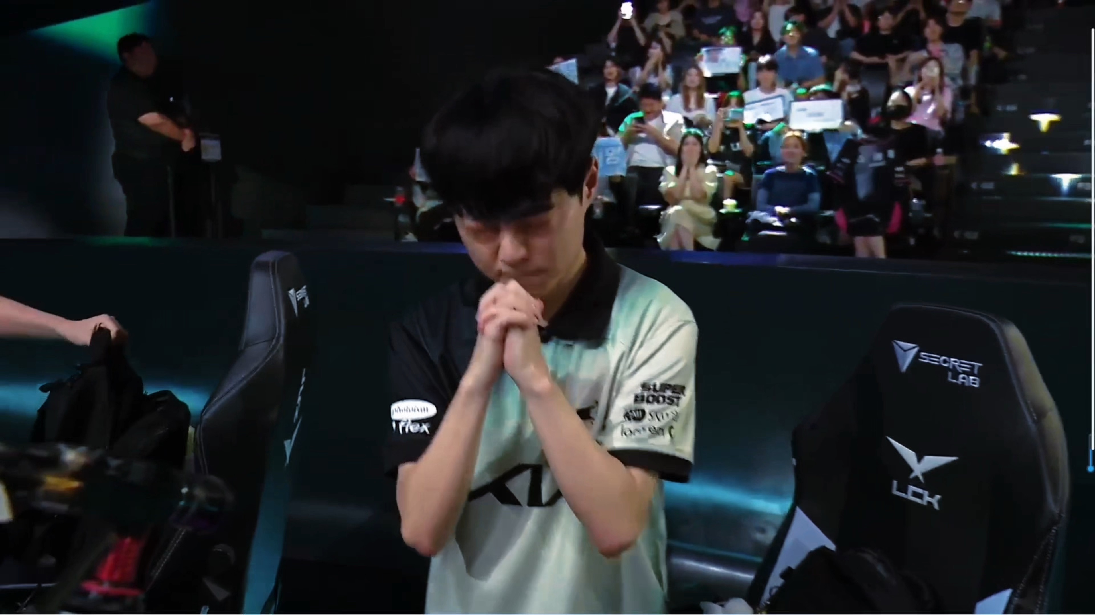 关于KT鏖战BRO,ShowMaker开启传奇时刻峡谷大战入围赛,锁定晋级资格的信息 关于KT鏖战BRO,ShowMaker开启传奇时刻峡谷大战入围赛,锁定晋级资格的信息