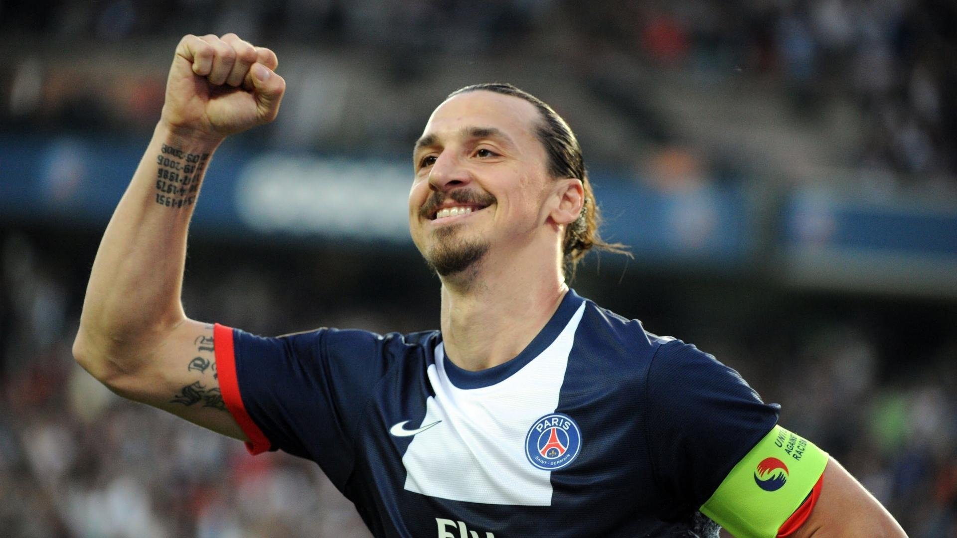 F1新赛季轰鸣之夜，武切维奇却在另一个赛场打出MVP级表现？